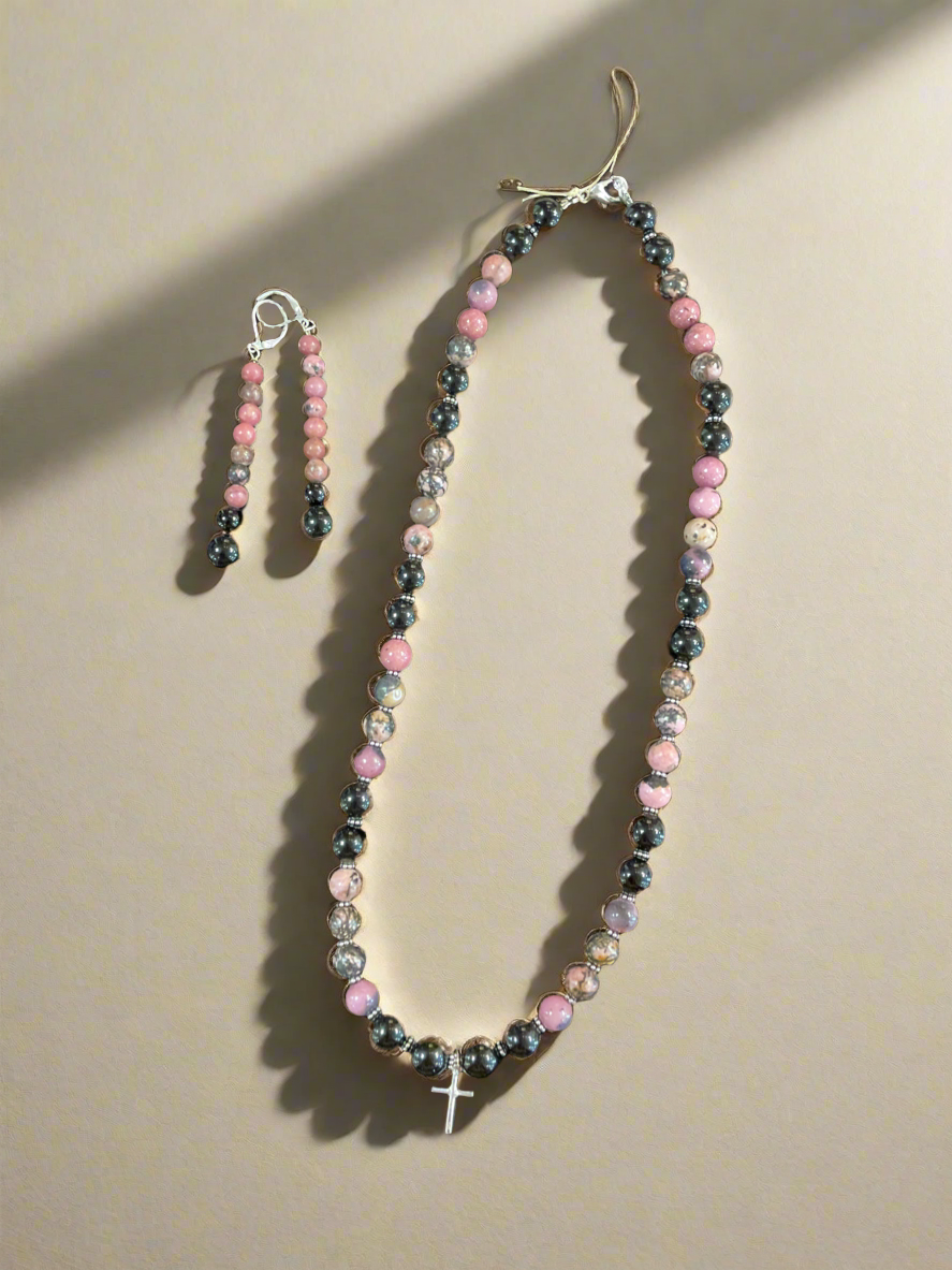 Running Deer 0013 Black Onyx & Rhodanite Beaded Necklace and Earring Set