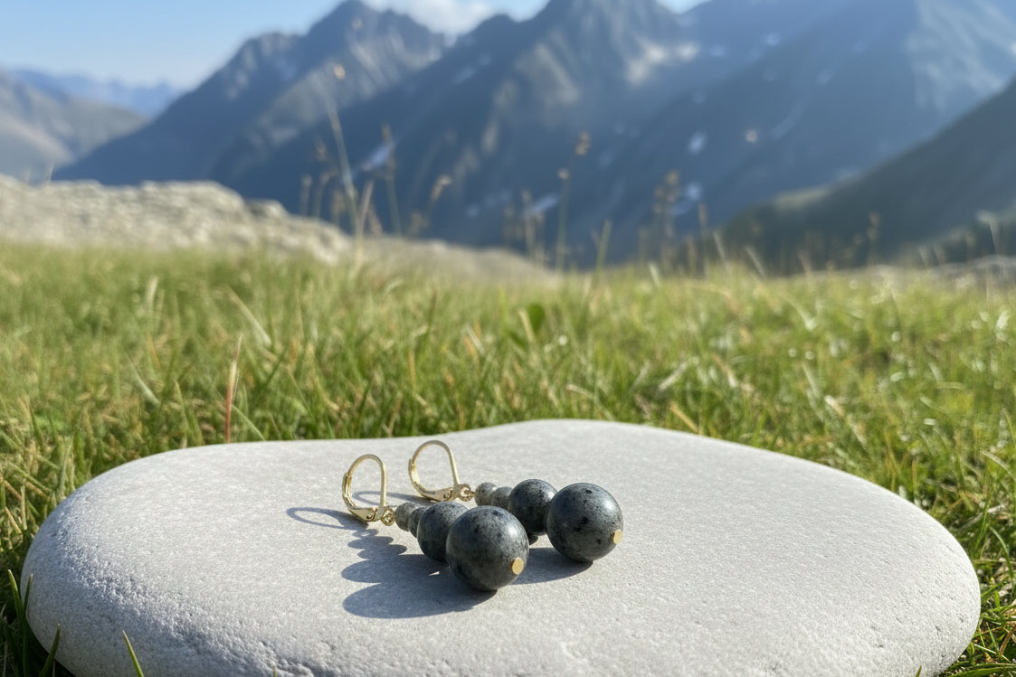 Running Deer 0052 Labradorite Earrings