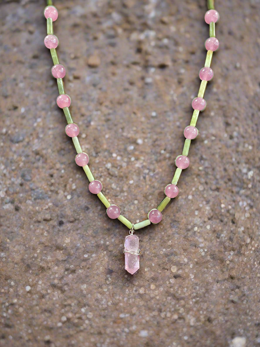 Running Deer 0003 Rose Quartz Pendant Necklace