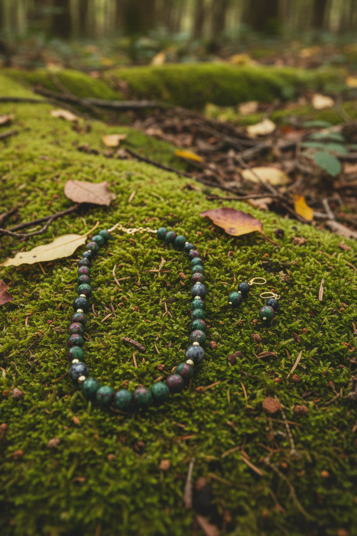 Running Deer 0045 Ruby in Zoisite Necklace and Earring Set