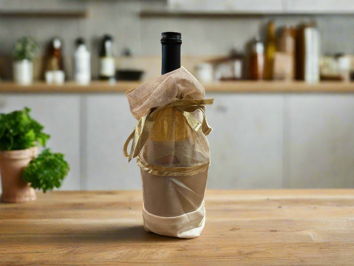 Long and Short of It Wine Bags