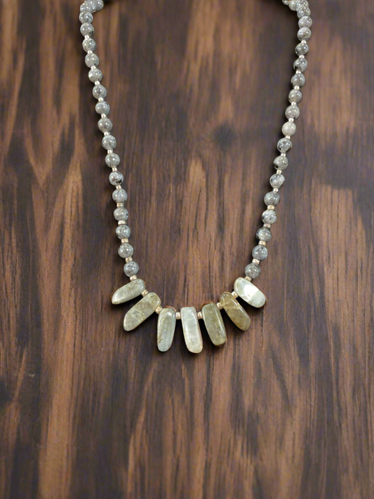 Running Deer 0017 Labradorite Fan Necklace