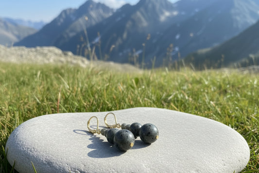 Running Deer 0052 Labradorite Earrings
