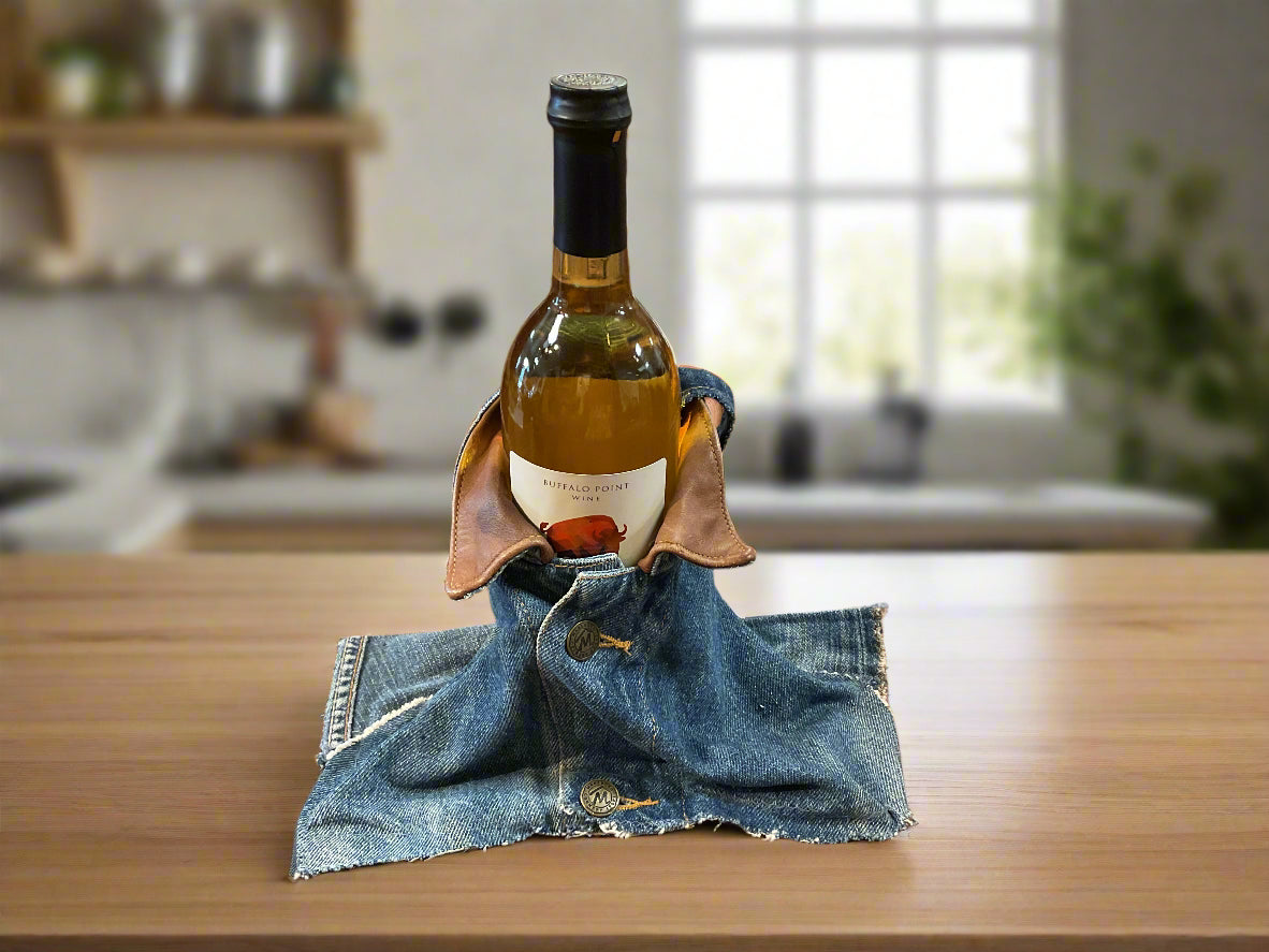 Long and Short of It Wine Bags