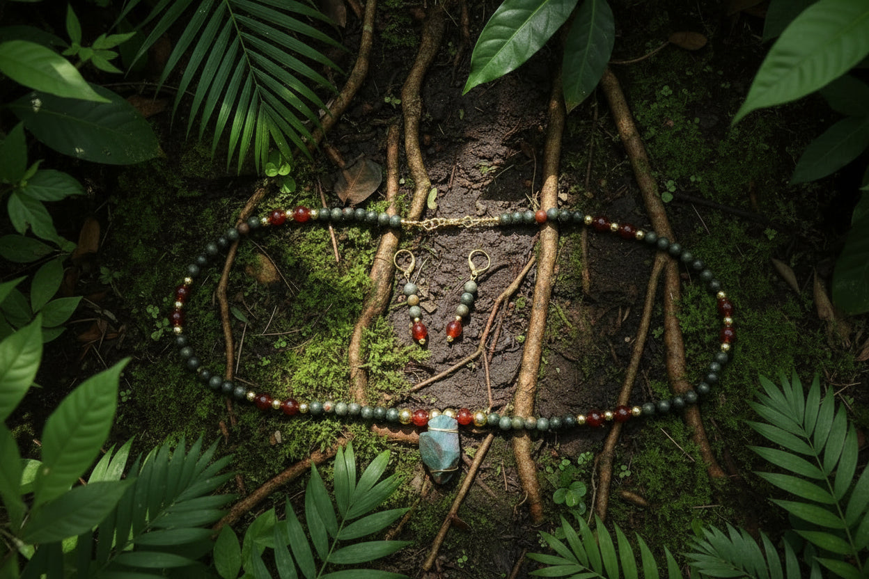 Running Deer 0020 Bloodstone Pendant Necklace and Earring Set