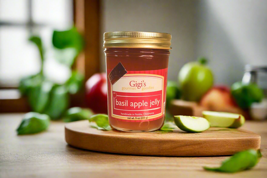 Gigi’s Basil Apple Jelly