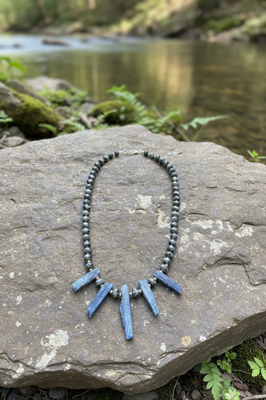 Running Deer 0029 Blue Kyanite Finger Necklace