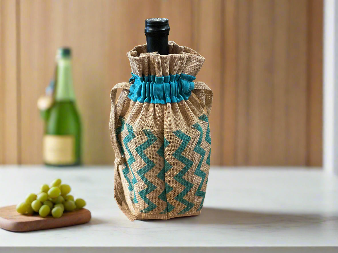 Long and Short of It Wine Bags