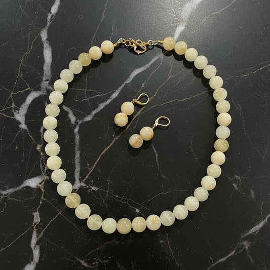 Running Deer 0042 Jade Necklace and Earring Set