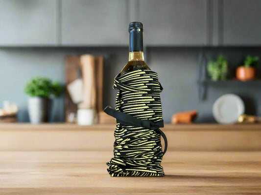 Long and Short of It Wine Bags