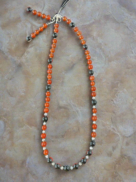 Running Deer 0009 Black Onyx and Carnelian Beaded Necklace and Earring Set